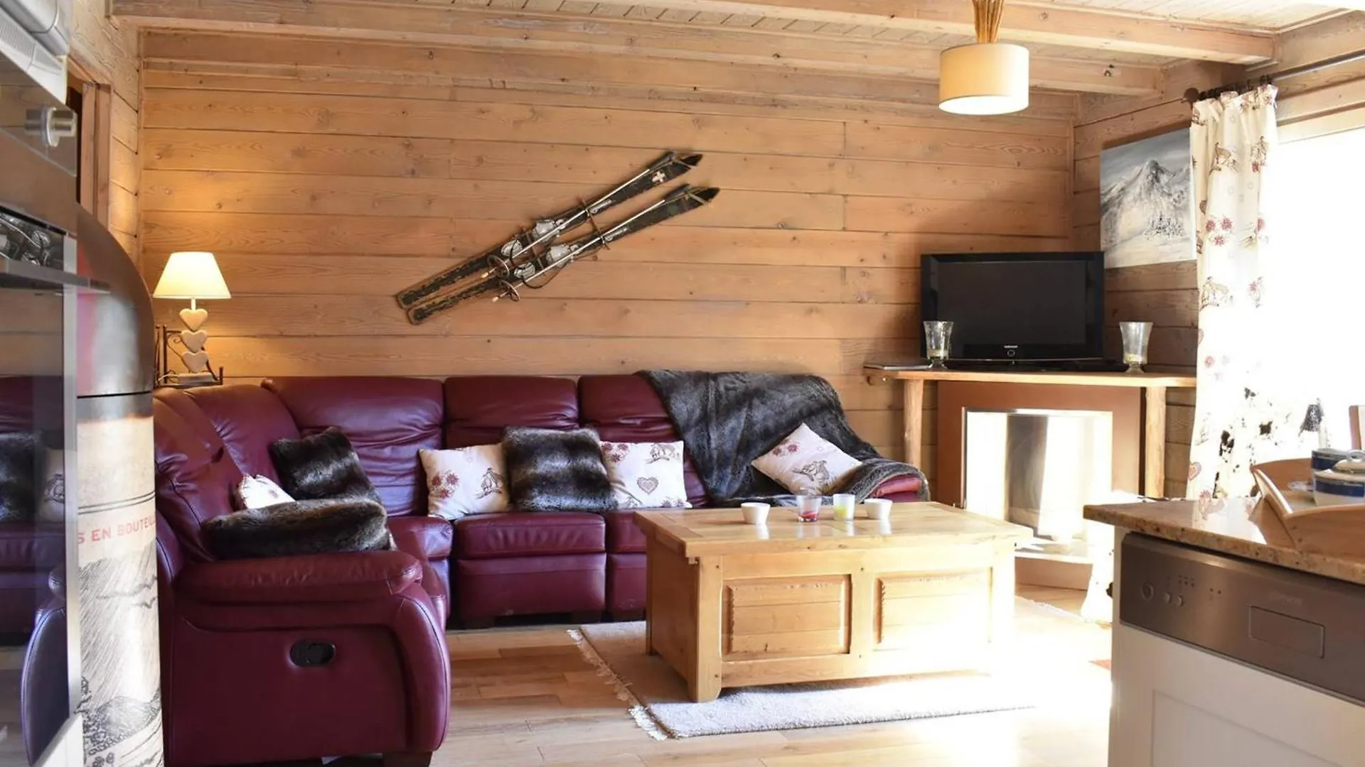 Appartement 4 Pieces Pour 6 Personnes, Meribel - Equipements Modernes, Balcons, Parking, Wifi, 4 Etoiles - Fr-1-180-615 Les Allues France